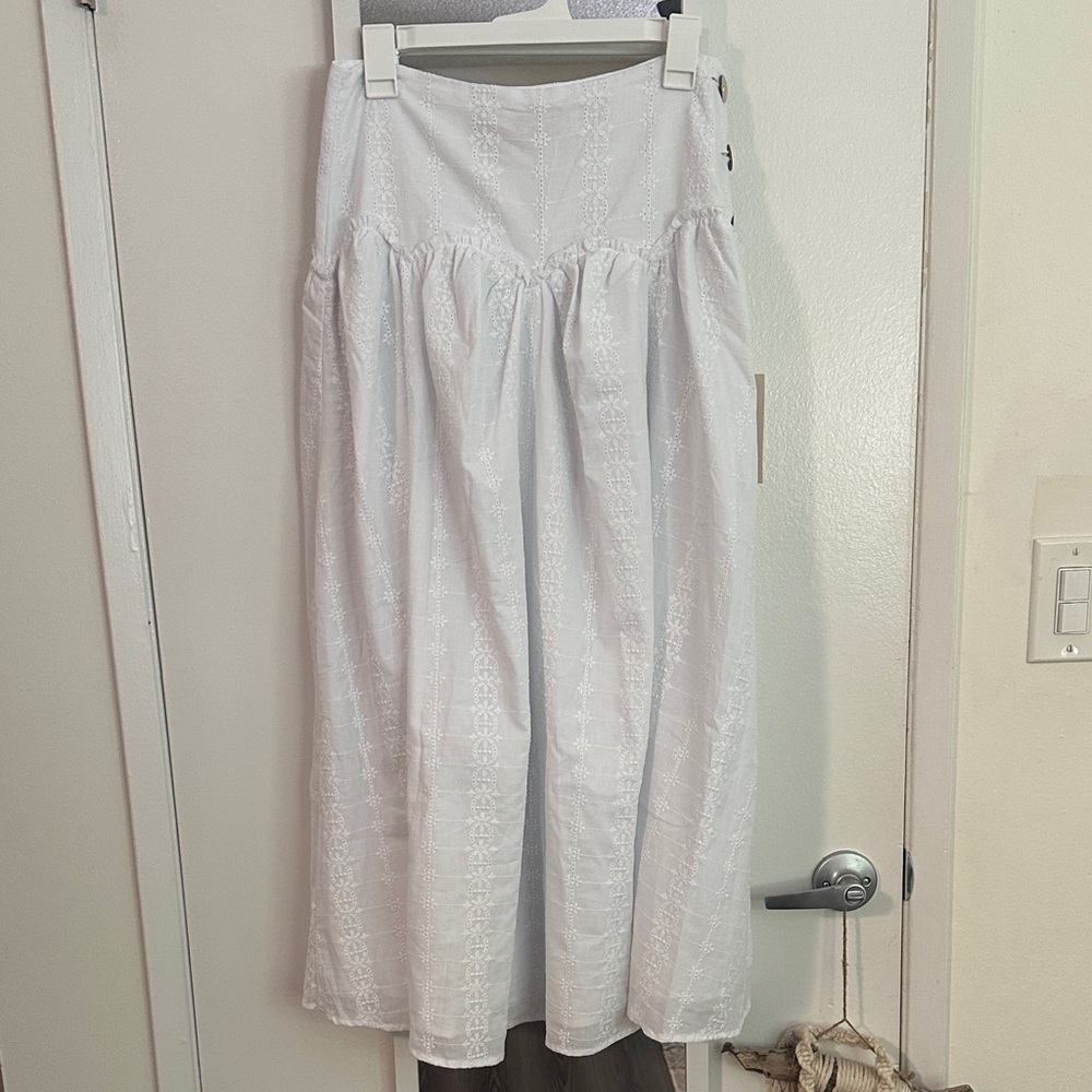 The Petal Skirt in Rice Flower - white lace skirt size M
